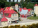 More Miniland buildings